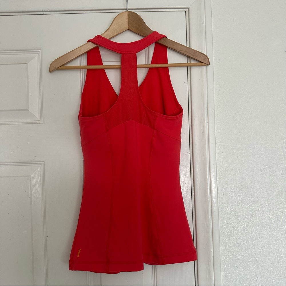 Lucy Ruched Racerback Activewear Tank Top - Picture 2 of 4